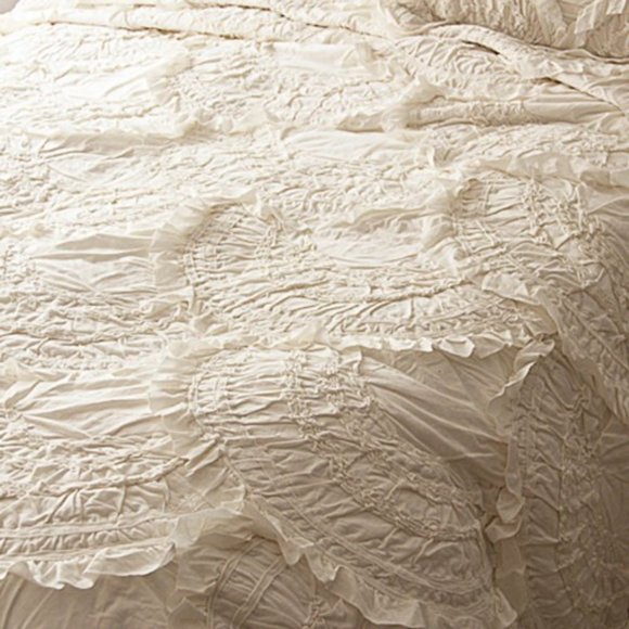 Anthropologie Rivulets Quilt/ Comforter in Cream - Picture 3 of 4